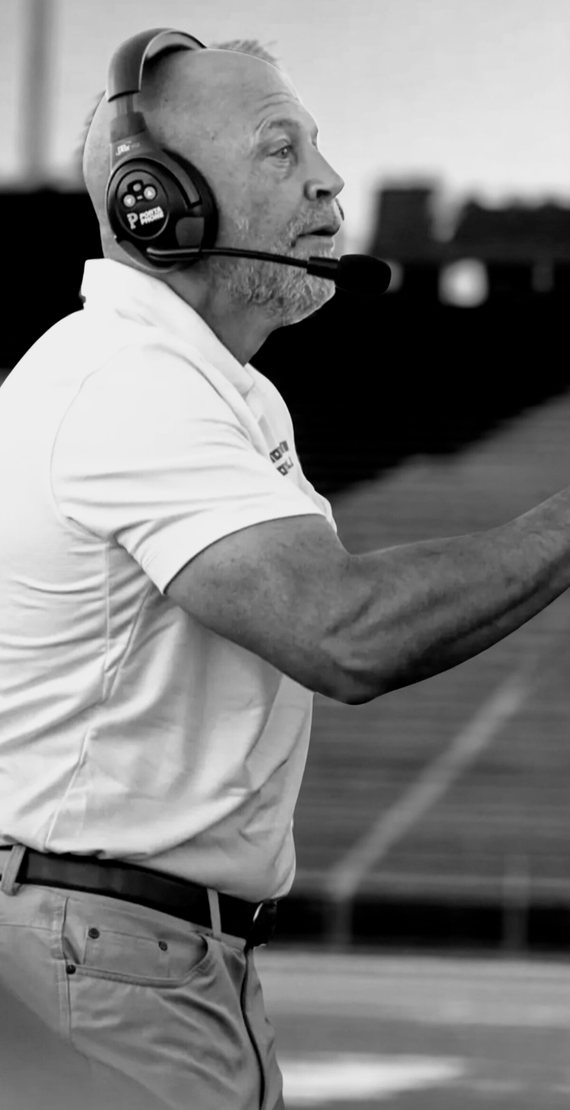 Head Coach Gary Thorson